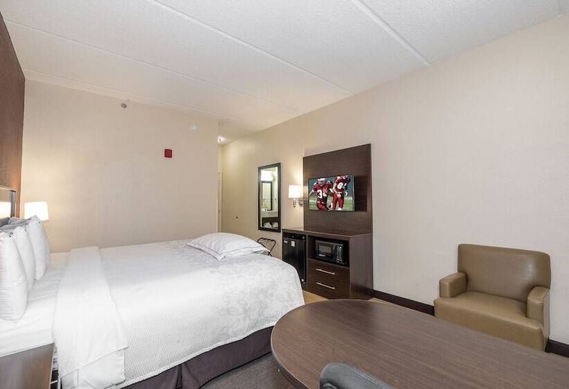 هتل Red Roof Inn Plus+ Austin South