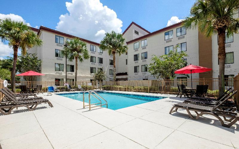 فندق Red Roof Inn Plus + Gainesville