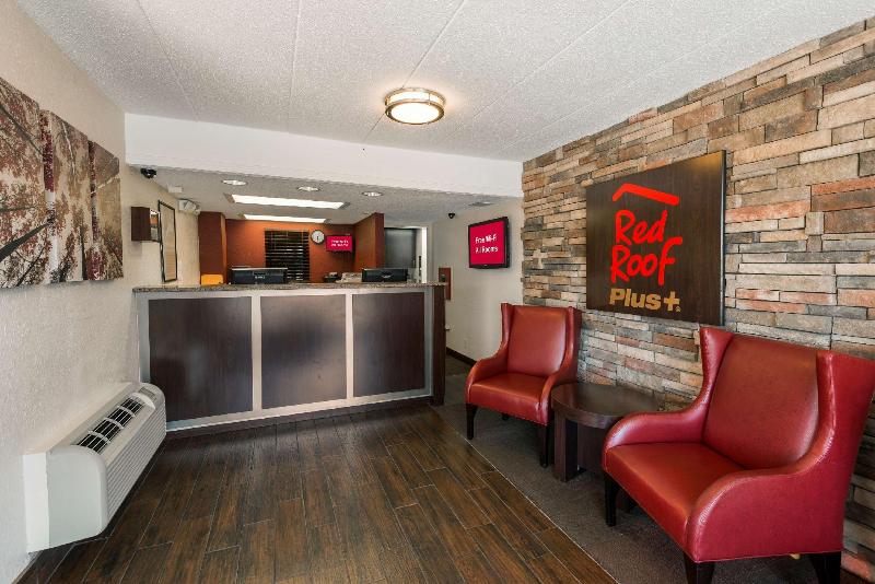 هتل Red Roof Inn Plus+ St Louis   Forest Park/ Hampton Ave
