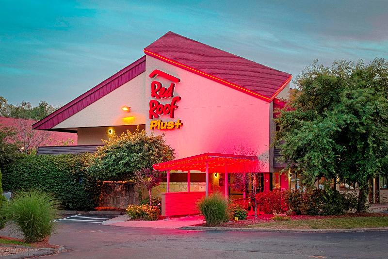 هتل Red Roof Inn Plus+ West Springfield