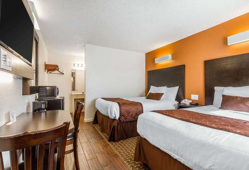 호텔 Rodeway Inn Wine Country