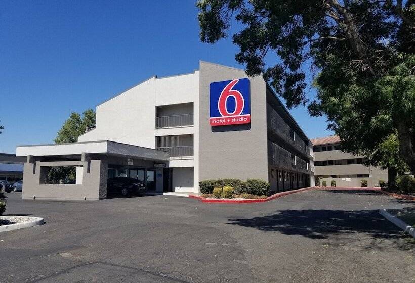 فندق Studio 6 Sacramento, Ca   Natomas & Smf Airport
