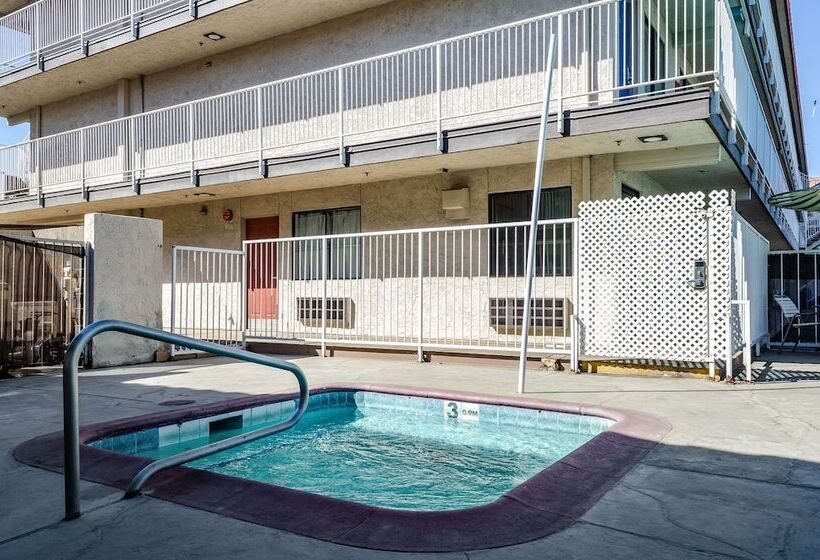Motel 6 Fresno, Ca   Yosemite Hwy