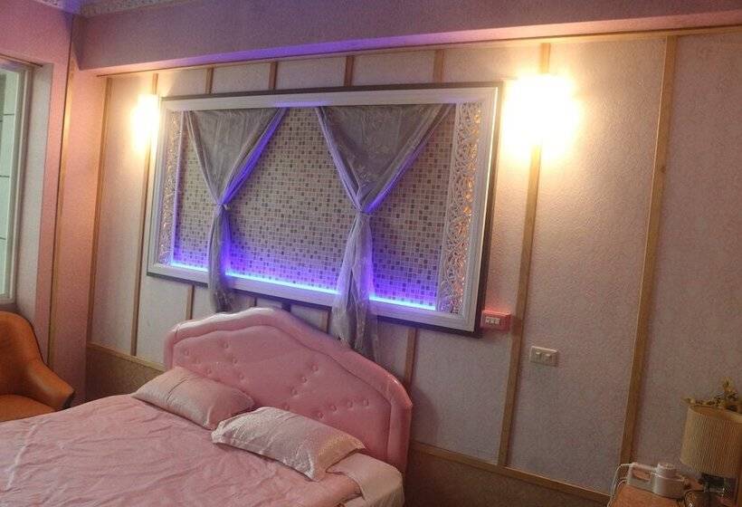 تختخواب و صبحانه Wild Thyme Eco Guest House