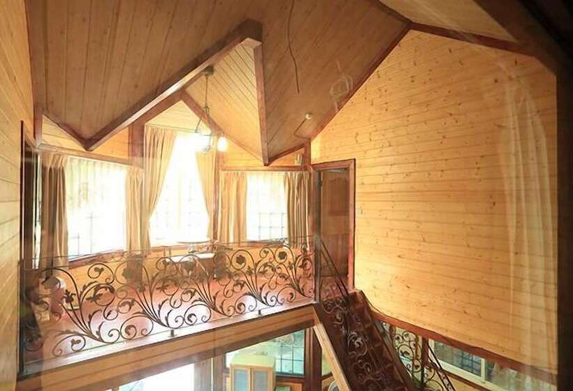 تختخواب و صبحانه Wild Thyme Eco Guest House