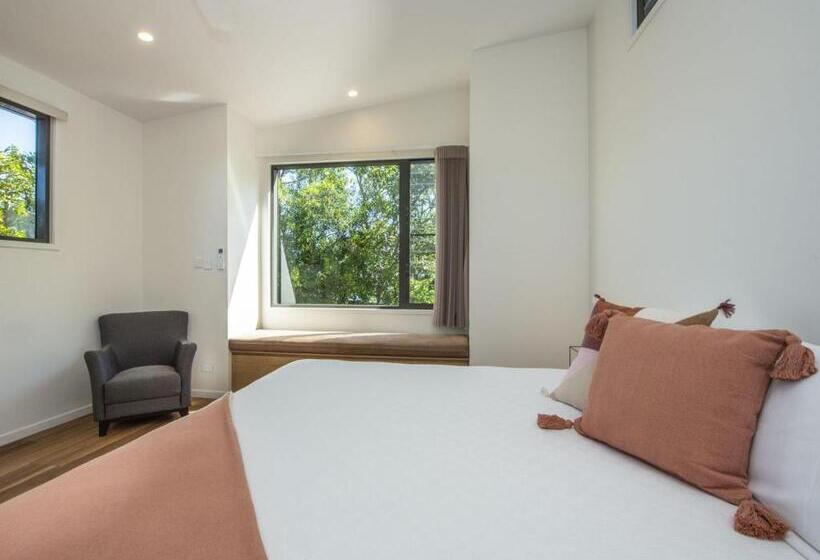 Headland House