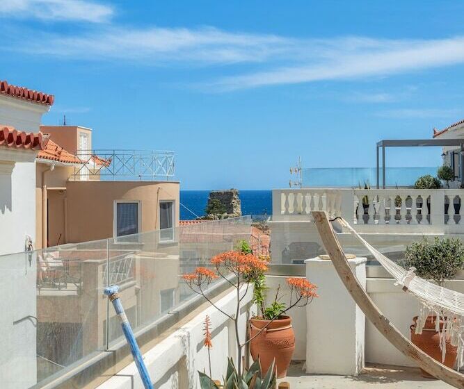 هتل Castel Abaso Boutique Apartments By Explore Andros