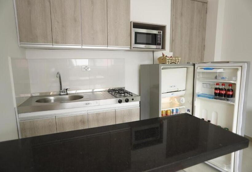 هتل On Apartasuites