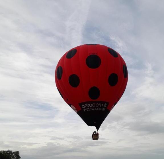 بنسيون Les Hirondelles