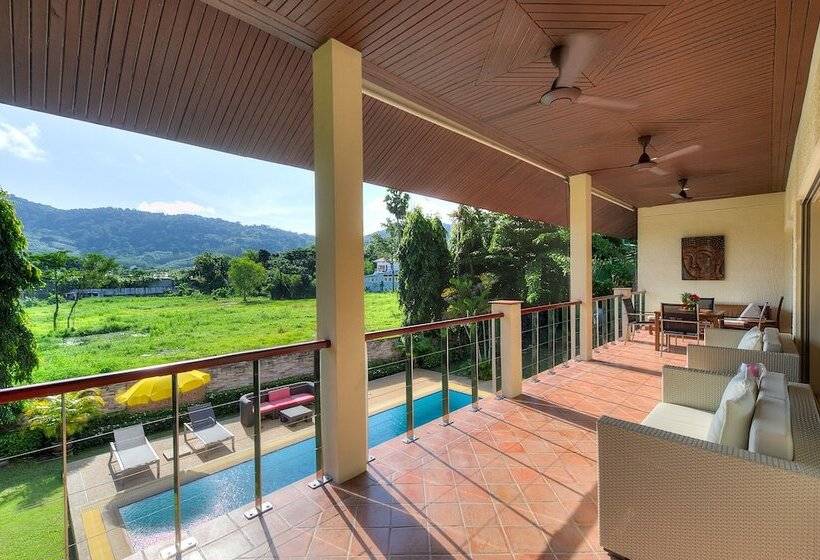 Viola Pool Villa