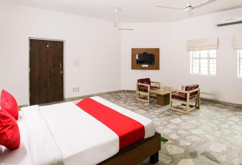Hotel Oyo 61617 Dev Sukhdev Palace