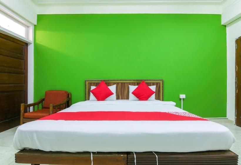 فندق Oyo 68034 Roshan Villa