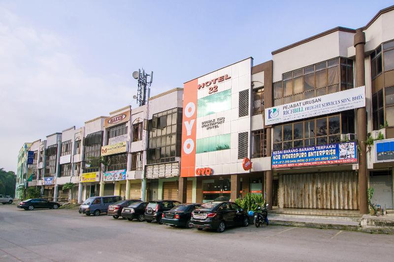 هتل Oyo 89842  22, Northport