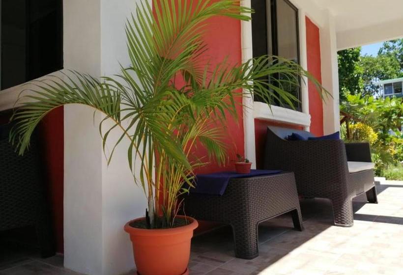 هتل Cabinas Ensueños