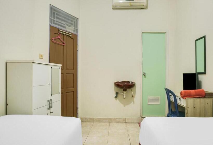 هتل Oyo 2872 Garuda Guest House