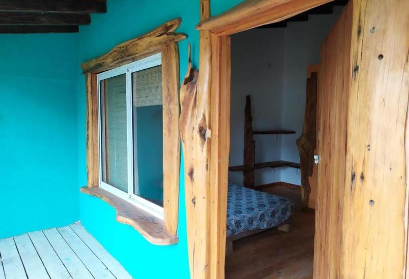 ユースホステル Huecubu Public House