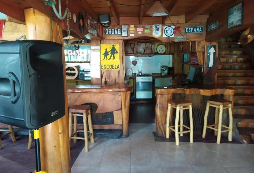 ユースホステル Huecubu Public House