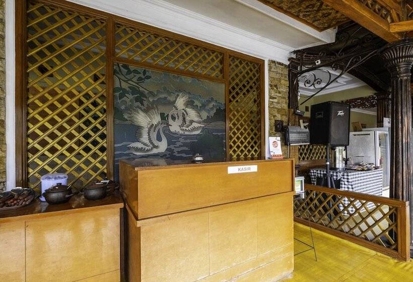 هتل Reddoorz Syariah At Bumi Eyang Enin Homestay Tasikmalaya