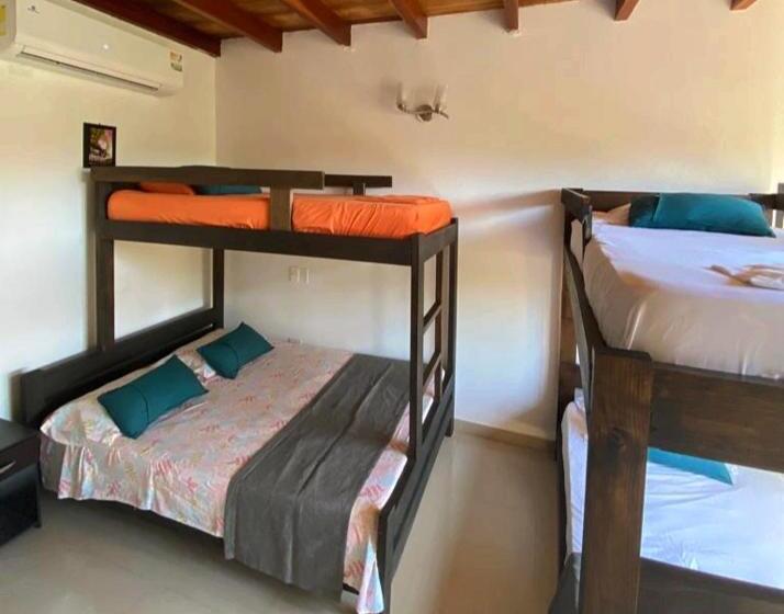 پانسیون Kayena Hostel