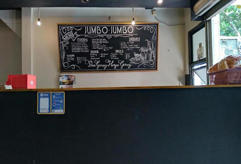 فندق Oyo 2663 Jombang Permai Syariah Residence