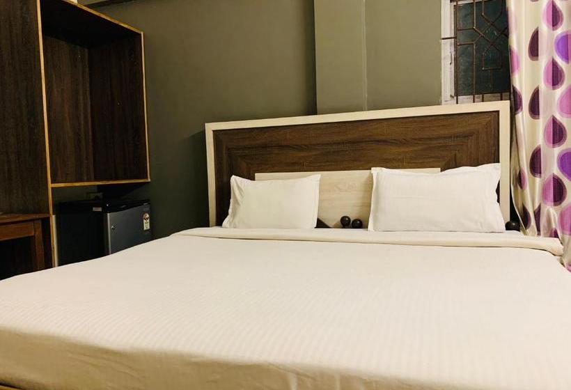 هتل Baga Beach Lagoon