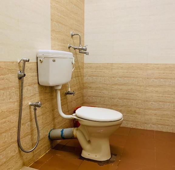 هتل Baga Beach Lagoon