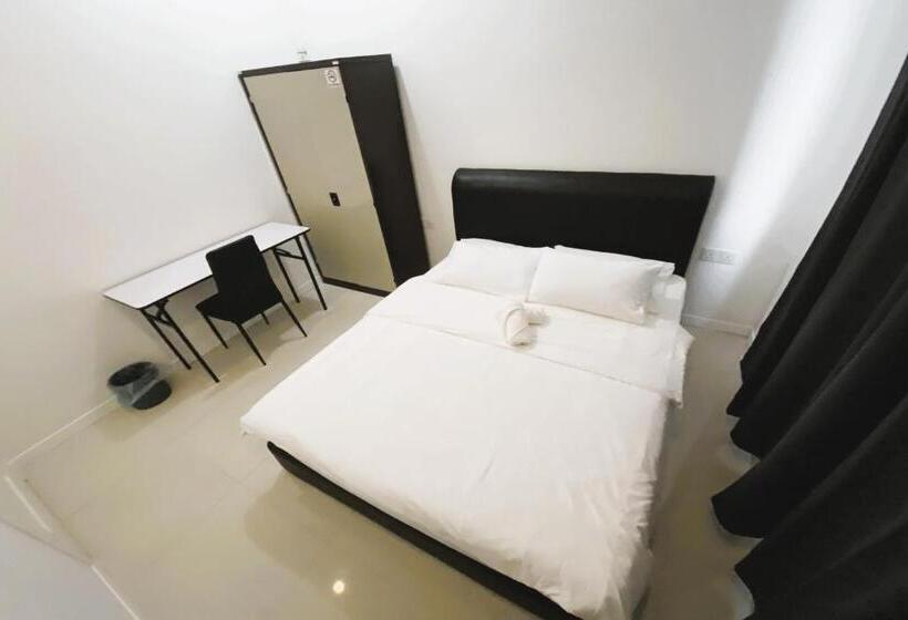 בית מלון כפרי Island Hostel