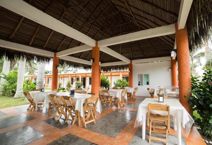 Hotel Y Restaurant Casa Del Mar