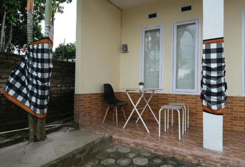 هتل Oyo 2551 Dewi Residence 2