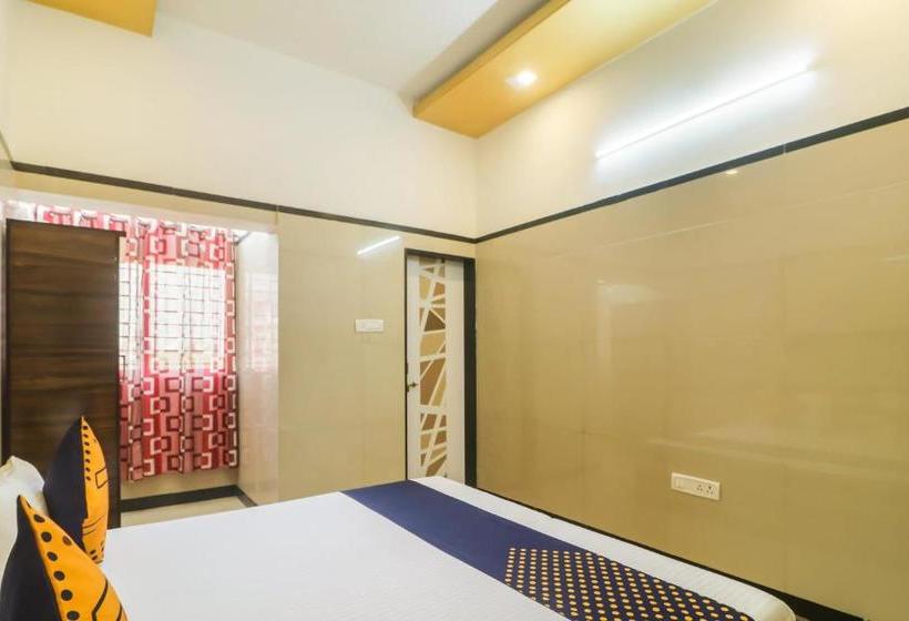 فندق Spot On 65446  Kingston