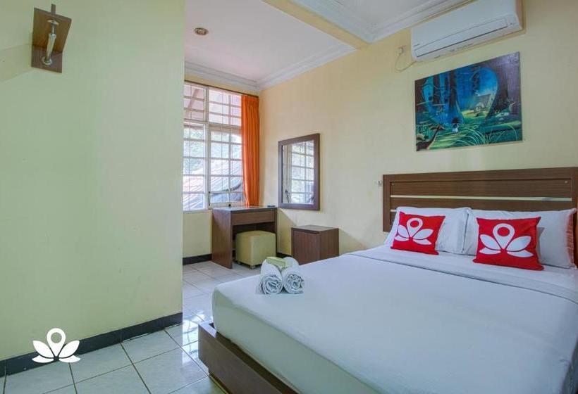 هتل Shazira Syariah