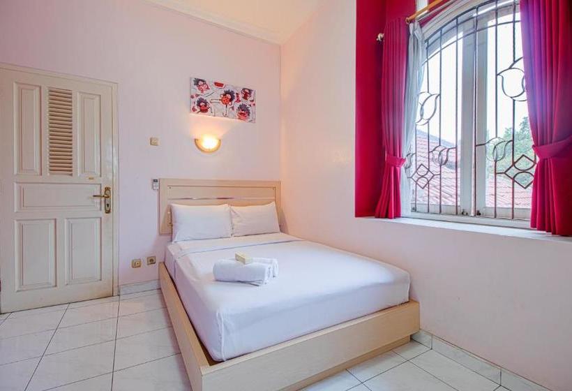 هتل Shazira Syariah