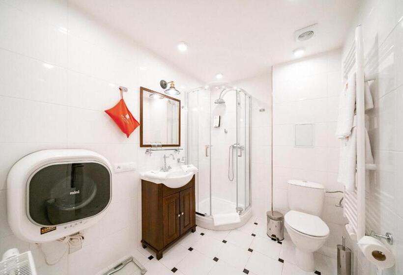 Revelton Studios Marianske Lazne