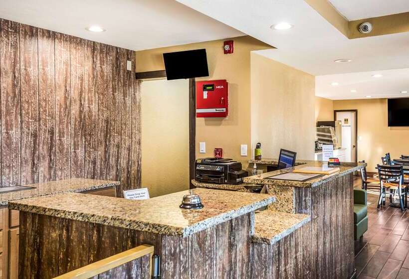 فندق Econo Lodge