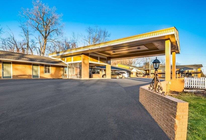 فندق Econo Lodge