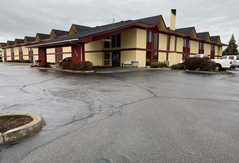 ホテル Red Lion Inn & Suites Post Falls