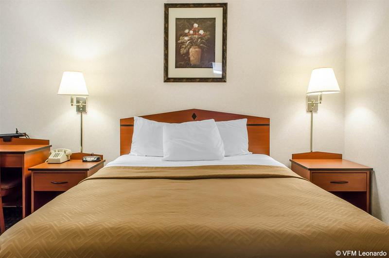 هتل Rodeway Inn State College  Near University