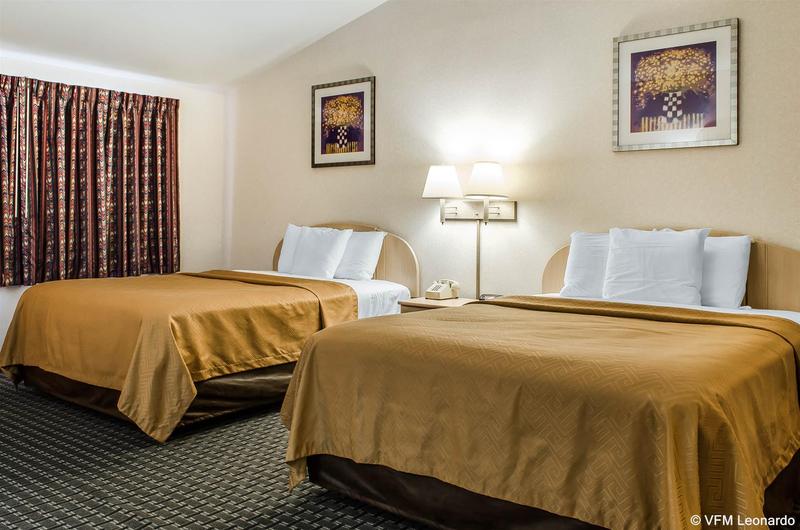 هتل Rodeway Inn State College  Near University