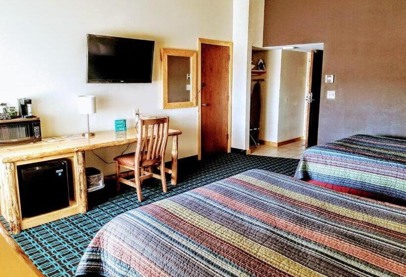 ホテル Round Barn Lodge