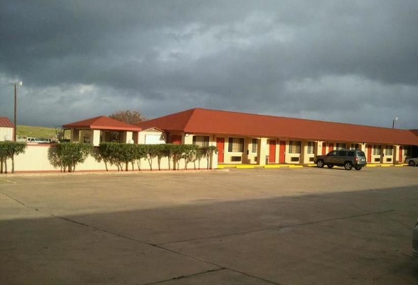 בית מלון כפרי Royal Inn Pearsall