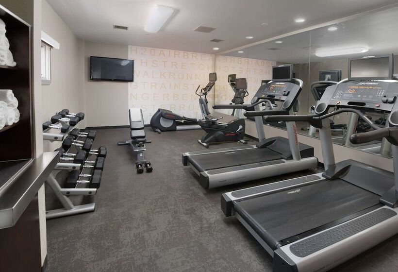 اقامتگاه Sonesta Es Suites Albuquerque