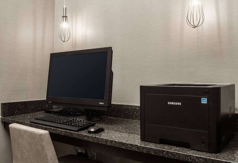 住所  Sonesta Es Suites Fairfax Fair Lakes