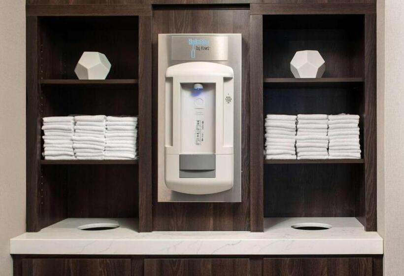 住所  Sonesta Es Suites Fairfax Fair Lakes