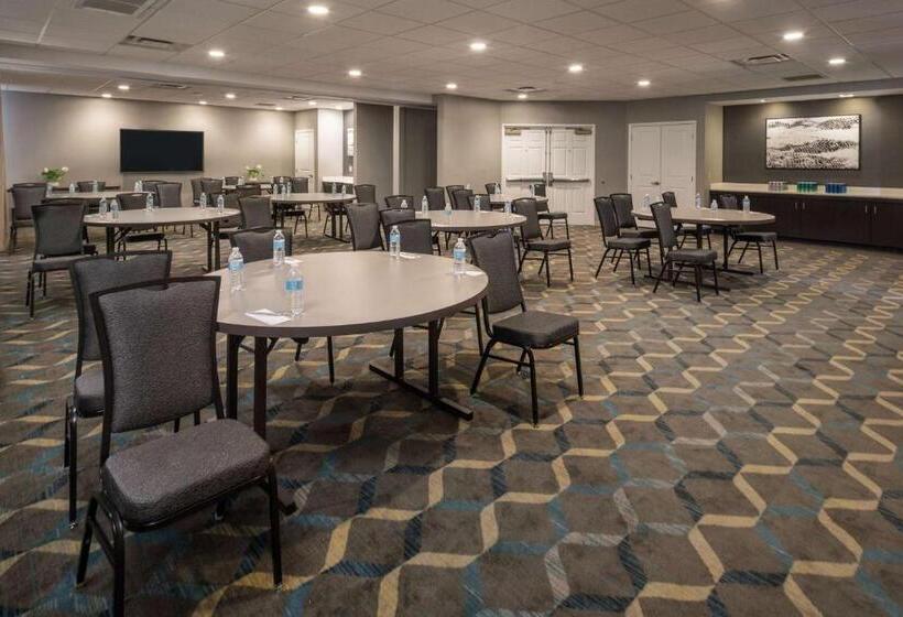 住所  Sonesta Es Suites Fairfax Fair Lakes