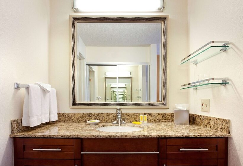 اقامتگاه Sonesta Es Suites San Antonio Downtown Alamo Plaza