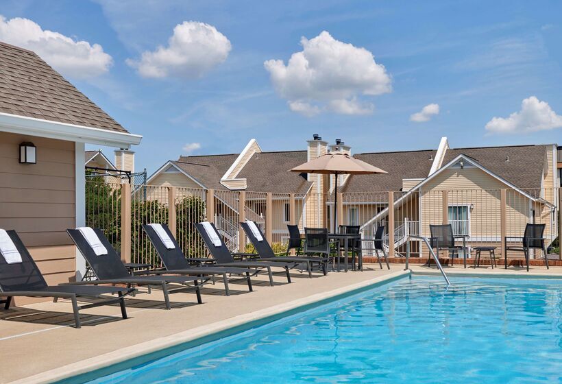 اقامتگاه Sonesta Es Suites South Brunswick  Princeton