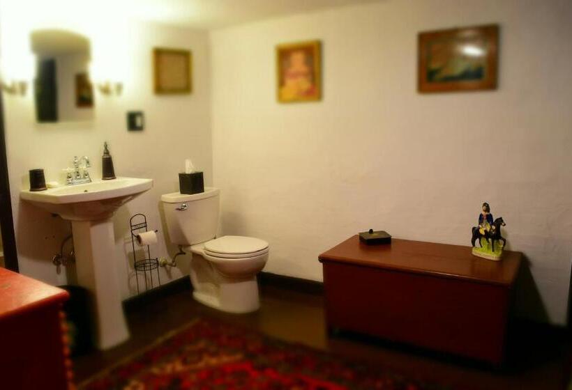 ベッドアンドブレックファースト Daniels House Inn
