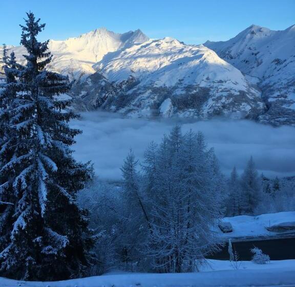 تختخواب و صبحانه Montagn'arcs