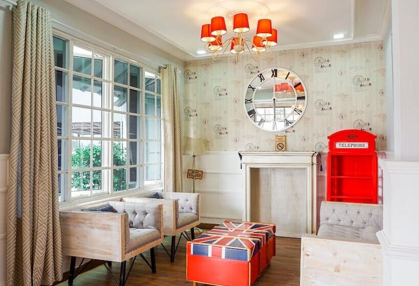 هتل Spot On 2053 Granada Syariah Home Stay