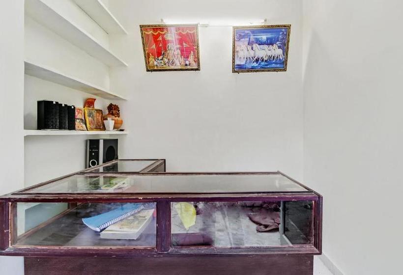酒店 Spot On 62490 Shri Ganesh Guest House